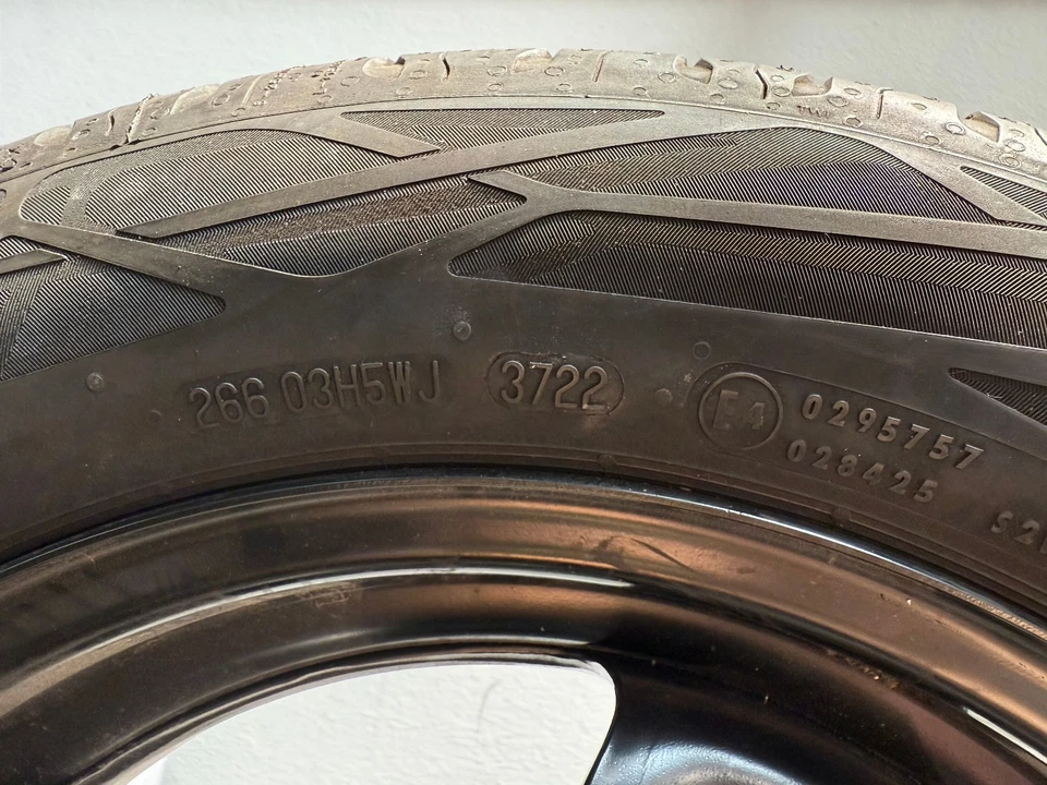 Satz Sommerräder Ford Fiesta VII ab05/17 195 60 R15 Continental Original DOT3722 - Bild 4 von 4