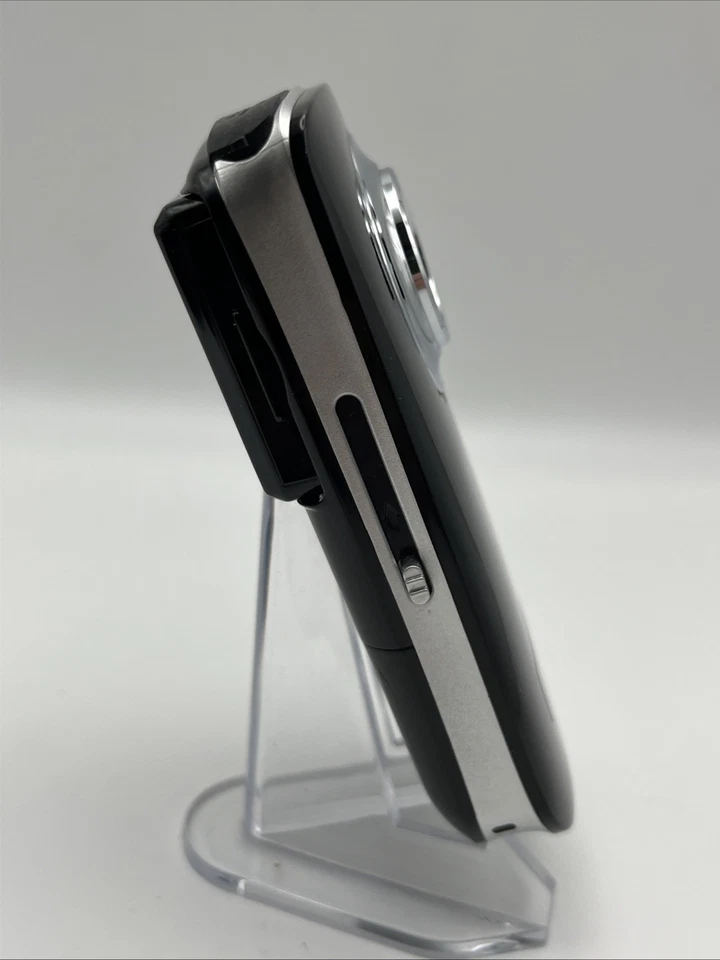 Vivitar iTwist DVR 620 HD Vlogging Camcorder Black w/ Case Tested Working - Image 3 of 4