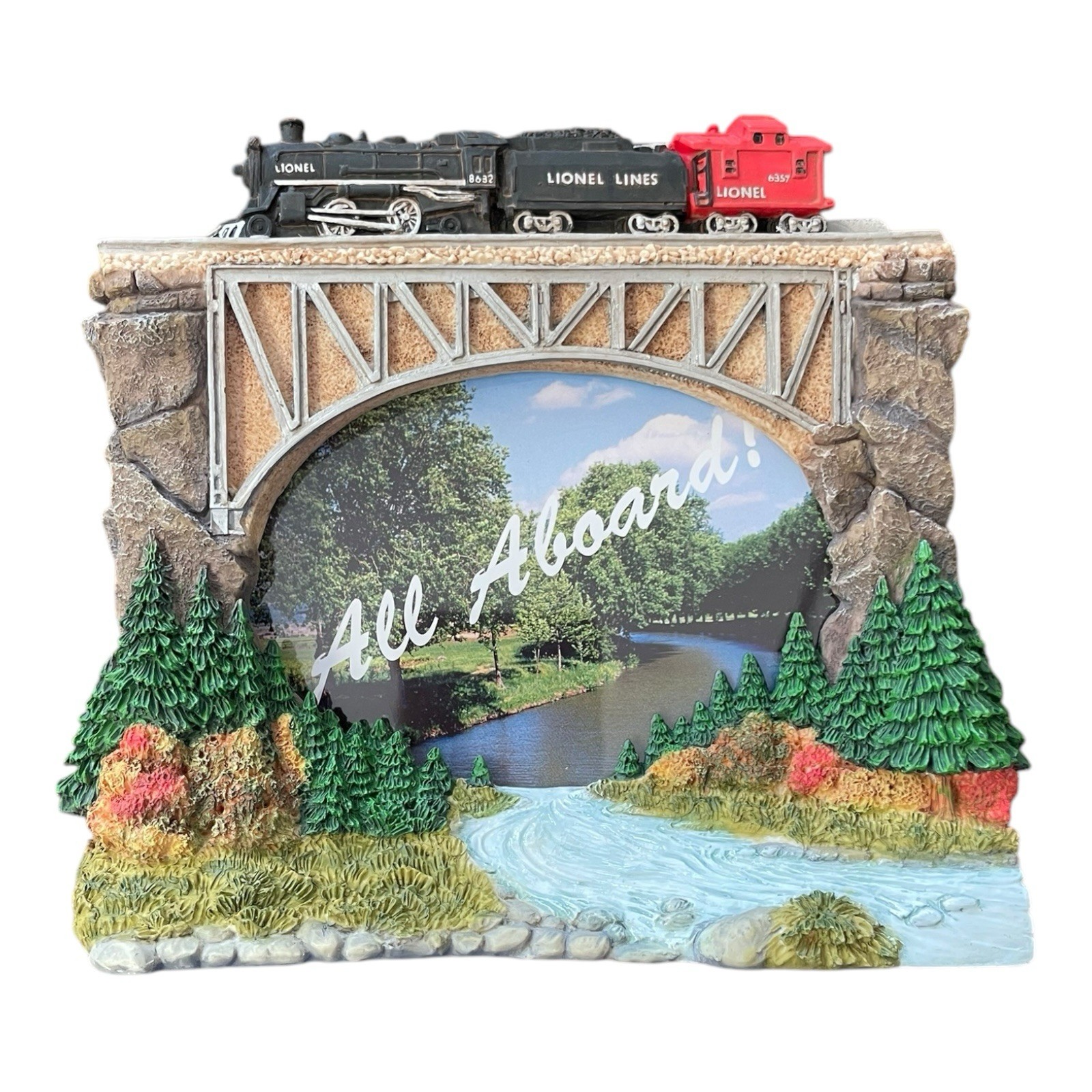 Lionel Bridge Enesco America's Favorites 4.75x3.5 Picture Frame