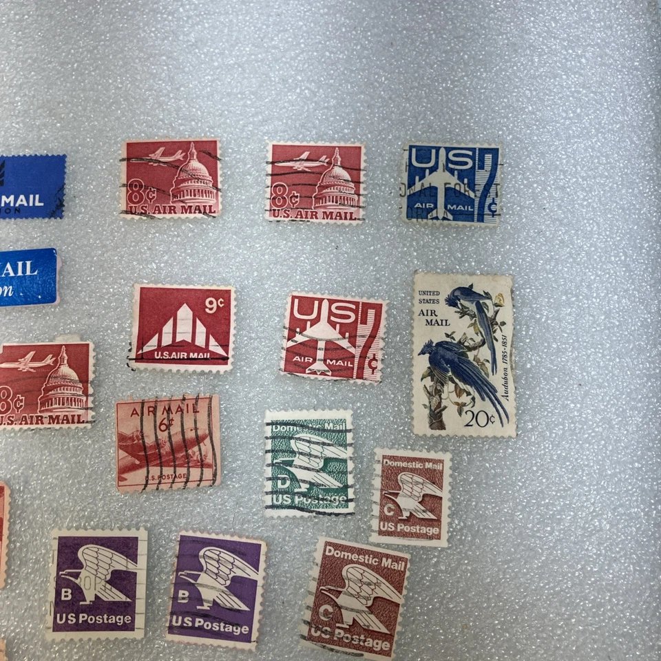 20 USED Vtg/HR US Air Mail Varied Stamps Lot; 1945-1975; A DEAL! $1 ships. LOOK! - Image 4 of 4