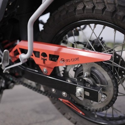 Kettenschutz Rot Moto Care passend für Hero XPulse 210 Kettenabdeckung Protec...