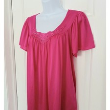 VTG Miss Elaine Hot Pink Nightgown Fuschia Ballet Length Size Medium