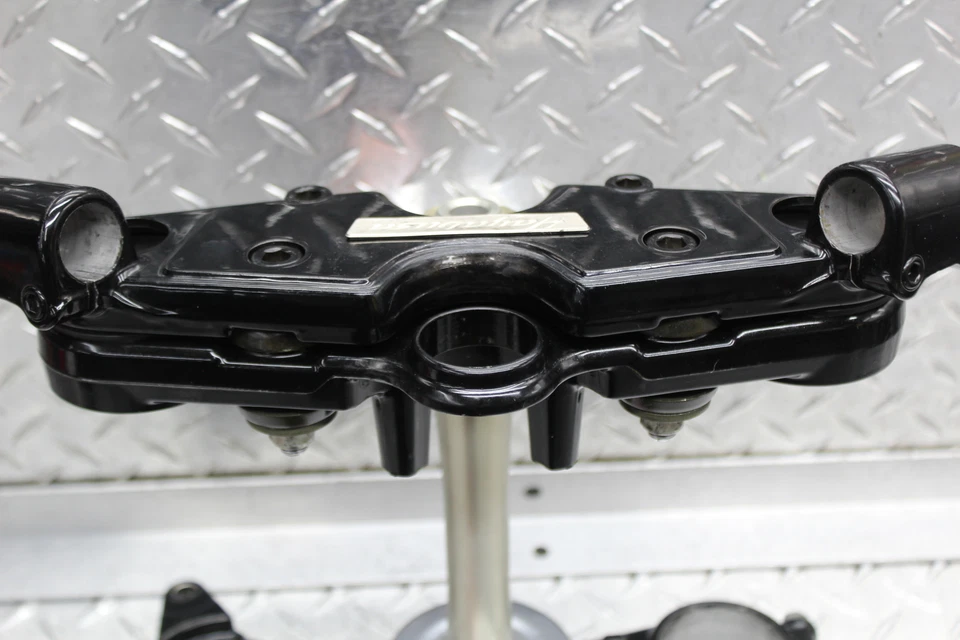 Suzuki Hayabusa GSX1300R 2003 horquilla delantera abrazadera superior inferior triple árbol  Foto 4 de 4