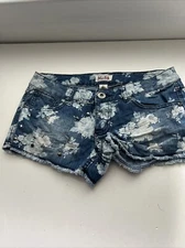 EUC Juniors Studded Mudd sz 1 Low Rise Floral Jean Stretch Denim Short Shorts