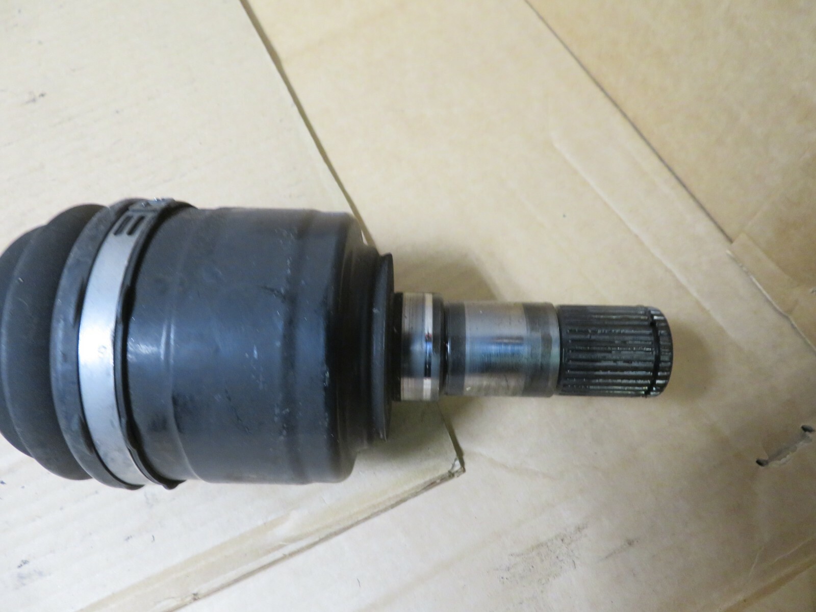 2014-2017 MASERATI GHIBLI SQ4 REAR PASSENGER SIDE AXLE SHAFT CV U JOINT OEM
