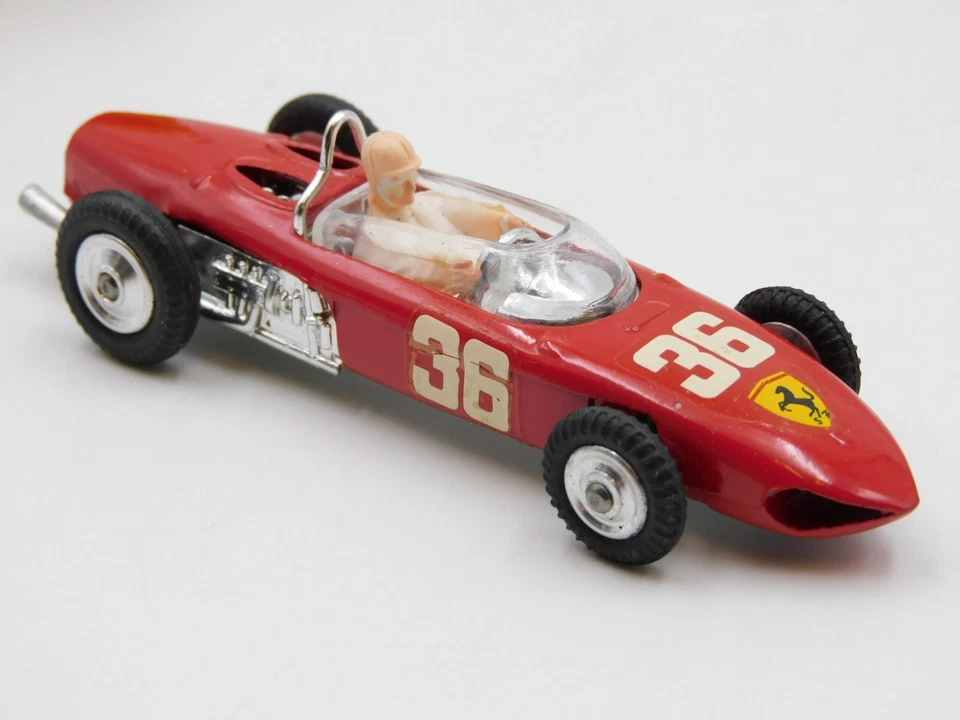 Corgi Toys Ferrari Formula 1 F1 #154 1/43 vintage die cast model car 1960s - Immagine 2 di 4