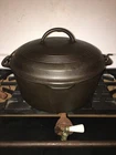 VINTAGE WAGNER WARE SIDNEY O NO.8 DUTCH OVEN 1268A With 1268 LID BAIL HANDLE