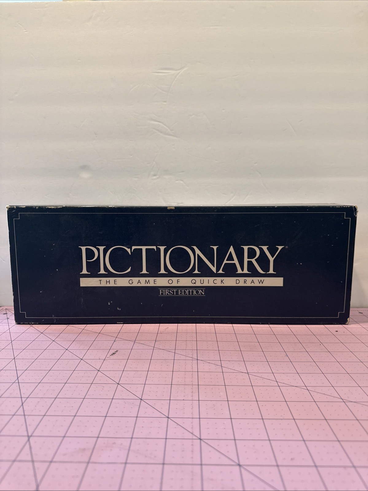 VINTAGE Pictionary Game First Edition COMPLETE 1985 Classic Drawing Board Game