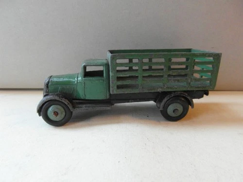 Vintage Dinky 25F Market Gardeners Lorry.  Green.Type 4.  1948. All original.