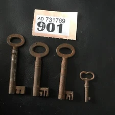 5 X Vintage Rusty  Metal  Colour 3 Hollow Barrel 1 Tiny Heart Key 61mm 56mm 55mm