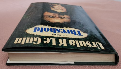 Threshold by Ursula Le Guin, Hardcover, 1980, Ex-Library - Picture 20 of 22