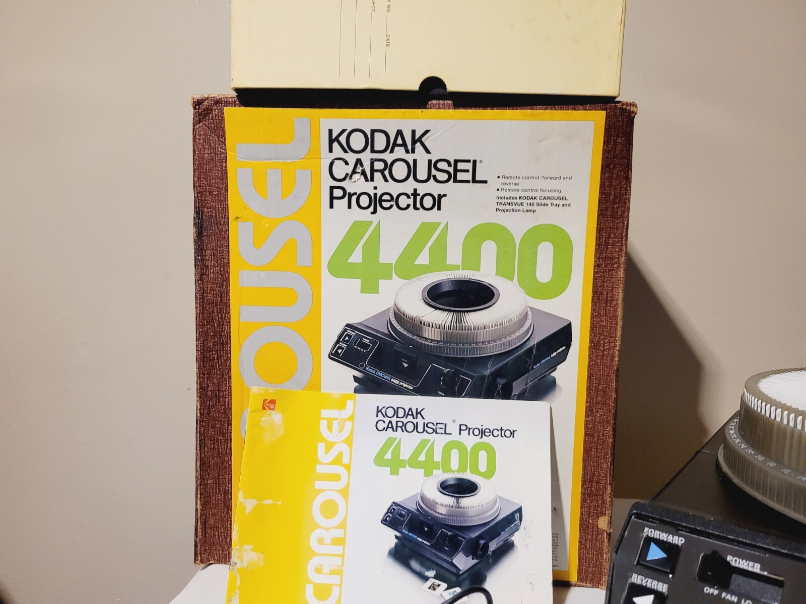 Kodak Carousel 4400 Slide Projector Case Manual Remote Bundle Tested eBay