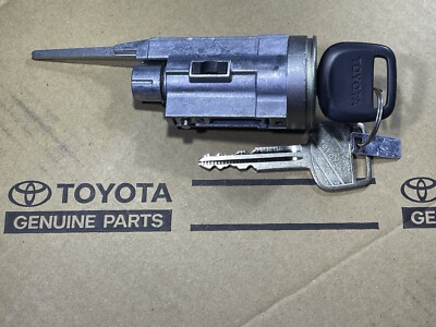 93 - 97 TOYOTA LAND CRUISER FZJ80 IGNITION SWITCH CYLINDER