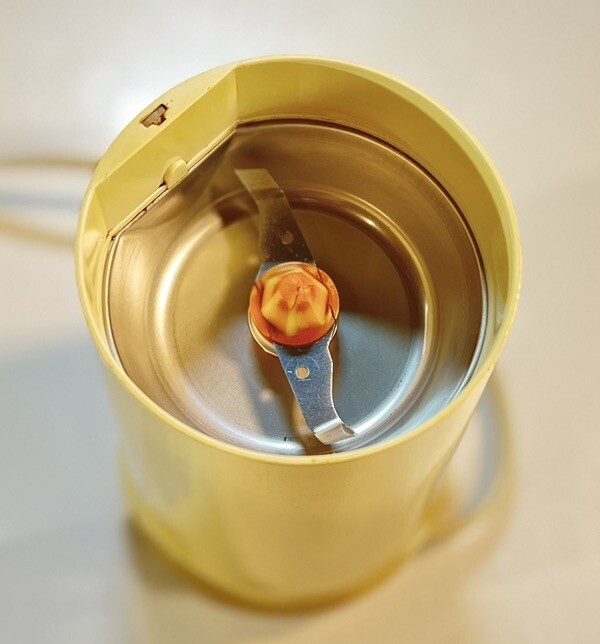 Braun Coffee Bean Grinder Mill Yellow Model KSM2 Touch Top Spain WORKS