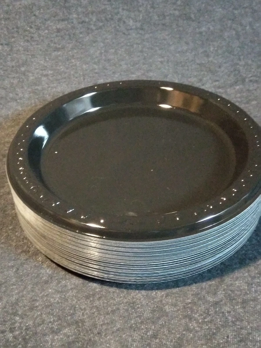 Black disposable plates top