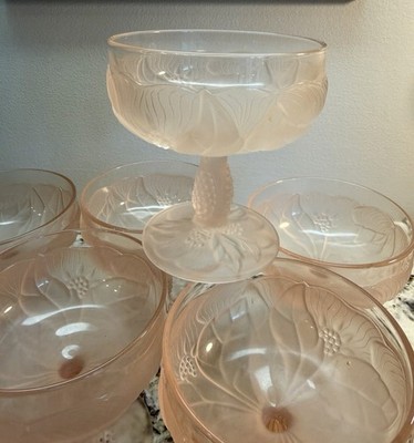 Set of 6 Pink Frosted Floral Glass Champagne Coupe Glasses, Vintage Taitu