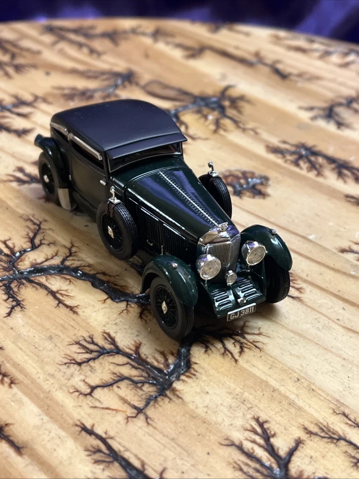 Minichamps Bentley Speed Six 'Blue Train' 1:43 COLLECTABLE - Image 3 of 4