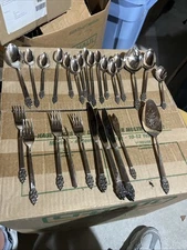 26 Lot - Rare Oneidacraft Deluxe Stainless Forks Spoons Knives Soup