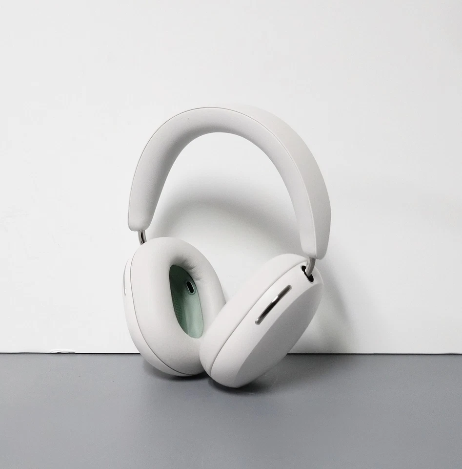 Sonos Ace ACEG1US1 Wireless Noise Canceling Headphones - White - Image 2 of 4