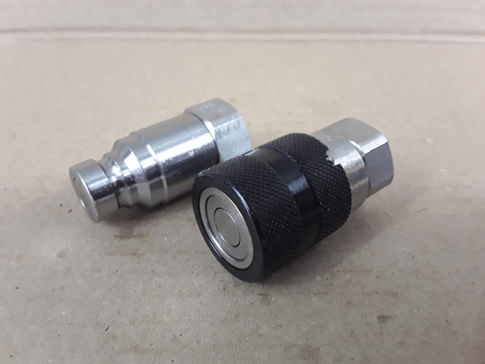 Set of Holmbury Flat Face QR Quick Release Hydraulic Coupling FM7 1/4