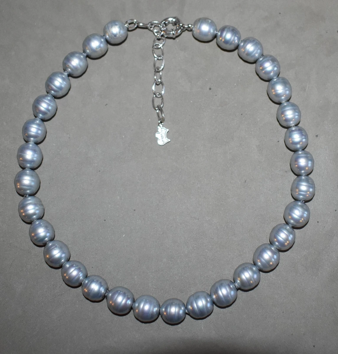 Colliers et pendentifs fantaisie Agatha