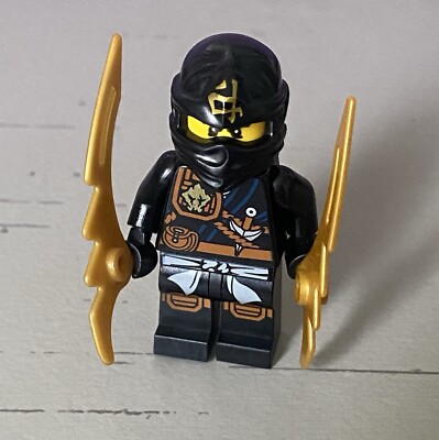 LEGO® Ninjago Cole Minifigure Jungle Robe Tournament of Elements