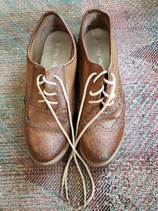 trendy brogues