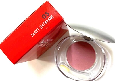 Pupa Milano Matt Extreme Compact Eyeshadow 05 Blooming Pink 0.07oz