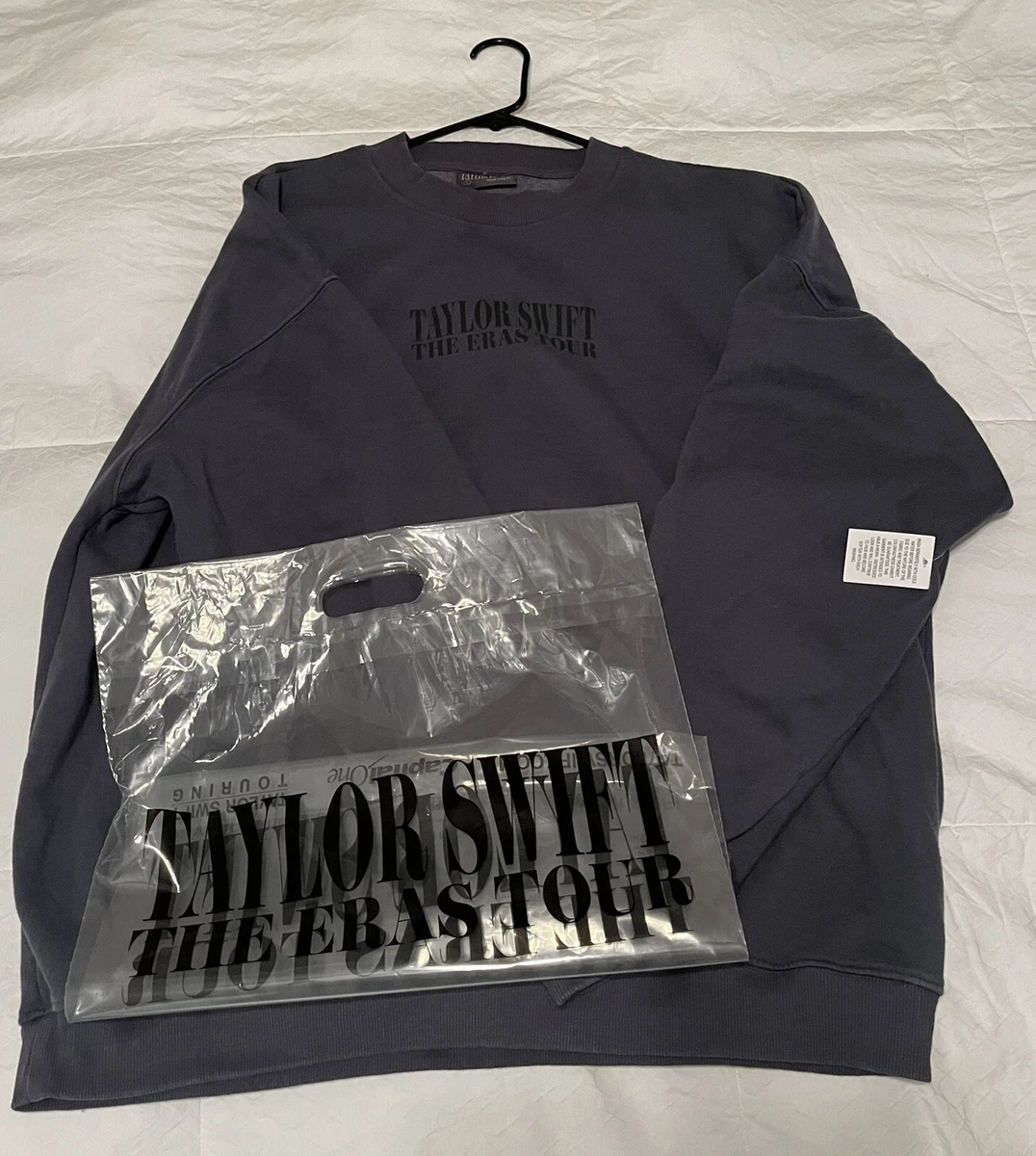 Taylor Swift The Eras Tour Official Merch Blue Crewneck Sweatshirt Unisex  XL New