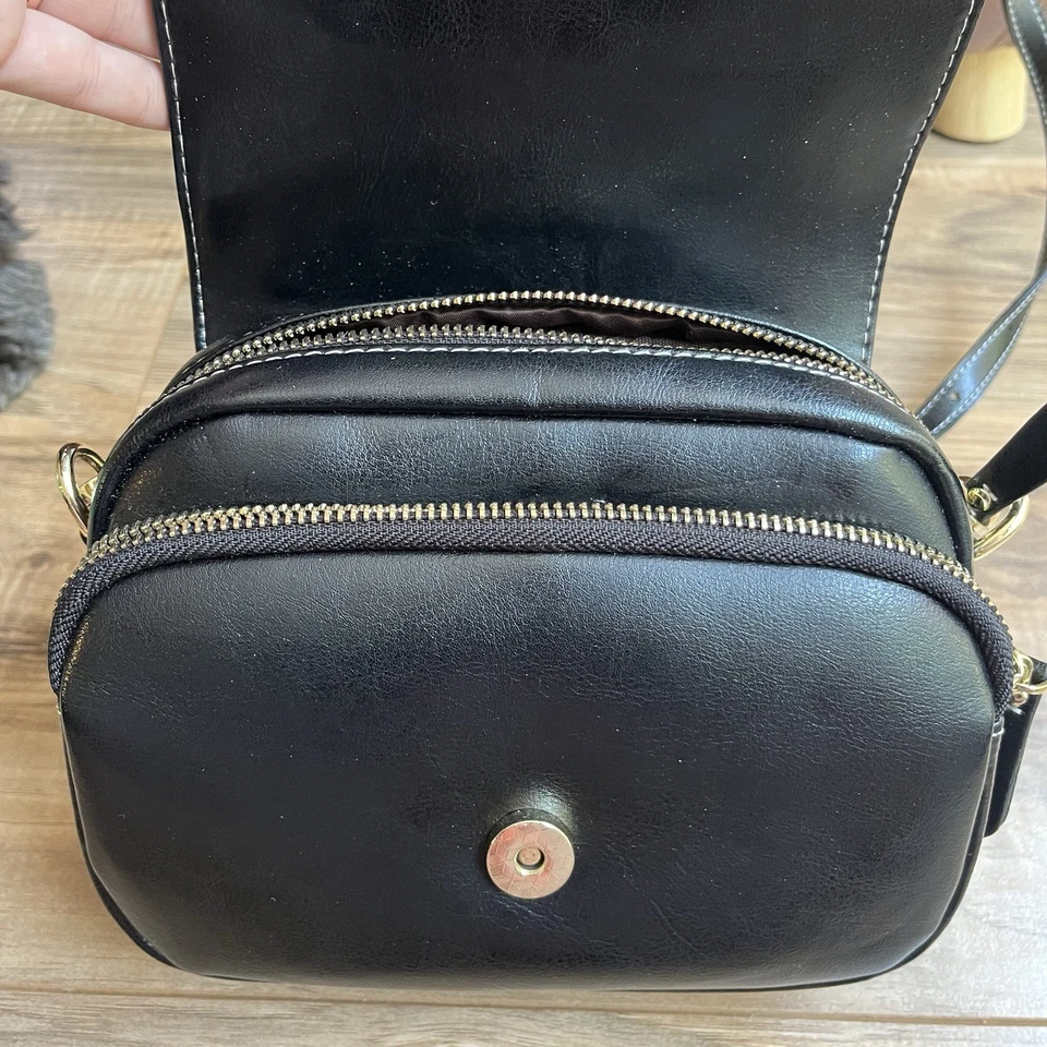 Bolso Bandolera FOXER Negro Cocodrilo Imitación Cuero - Cierre de Zorro Dorado, Doble Cremallera Foto 4 de 4