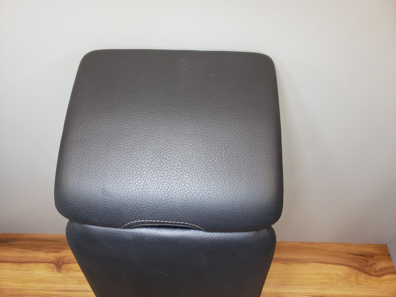 Rolls-Royce Ghost 2010-2014 Rear Center compartment Black