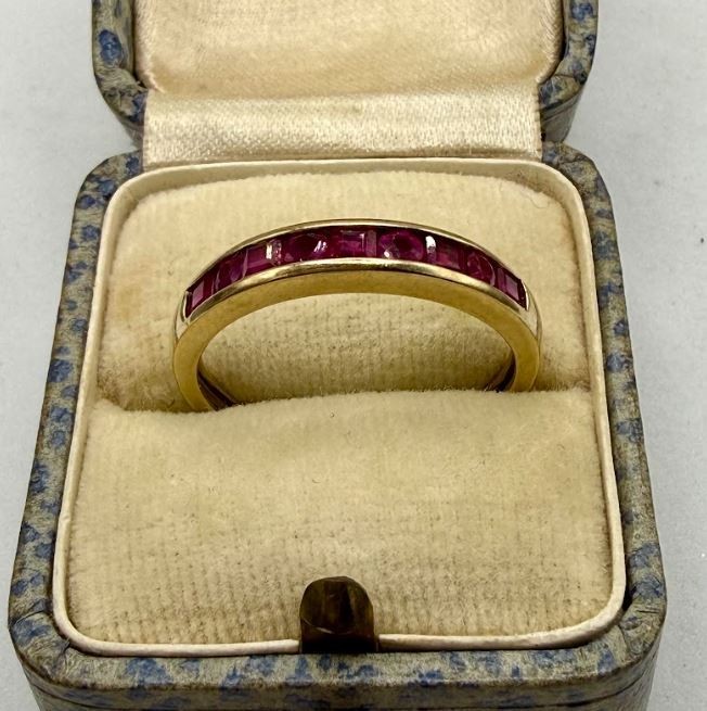 Vintage 9k Solid Yellow Gold Ruby Channel Ring, S… - image 2