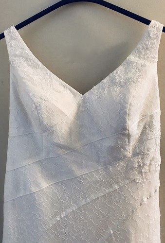 BEAUTIFUL NEW VERA WANG WHITE DAVIDS BRIDAL PLUS SIZE 24W BEADED WEDDING DRESS - Picture 7 of 11