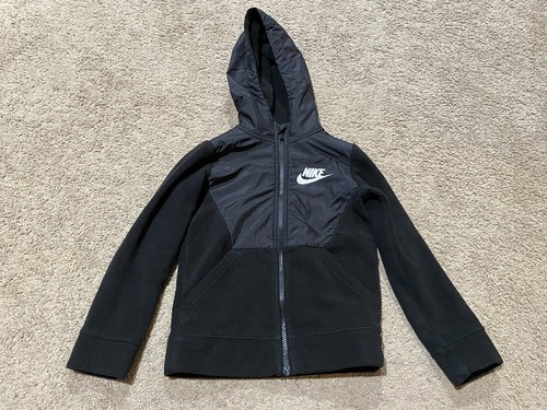 Mixed Lot Of 4 Boys Clothing Sizes XS-M Nike UA Cat & Jack Shorts Shirt Hoodie - Picture 15 of 18