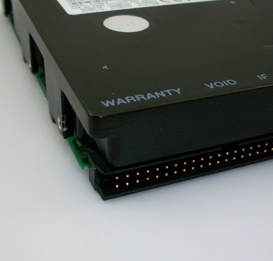 SEAGATE ST32550N 2.1GB 50 PIN SCSI Hard Drive - Image 3 of 3