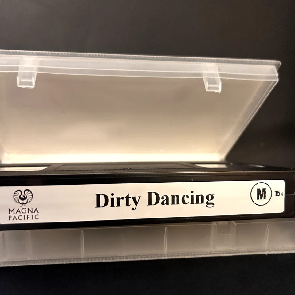 Dirty Dancing VHS 1987 Stars Patrick Swayze & Jennifer Grey Sml Case VGC No SSS - Image 4 of 4