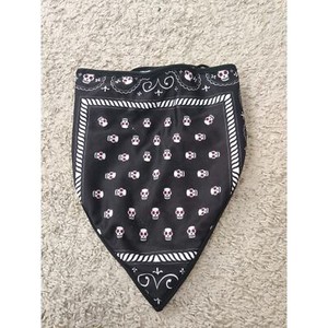 (V) Burn Street Unisex skull bandana bib headband pattern balaclava black