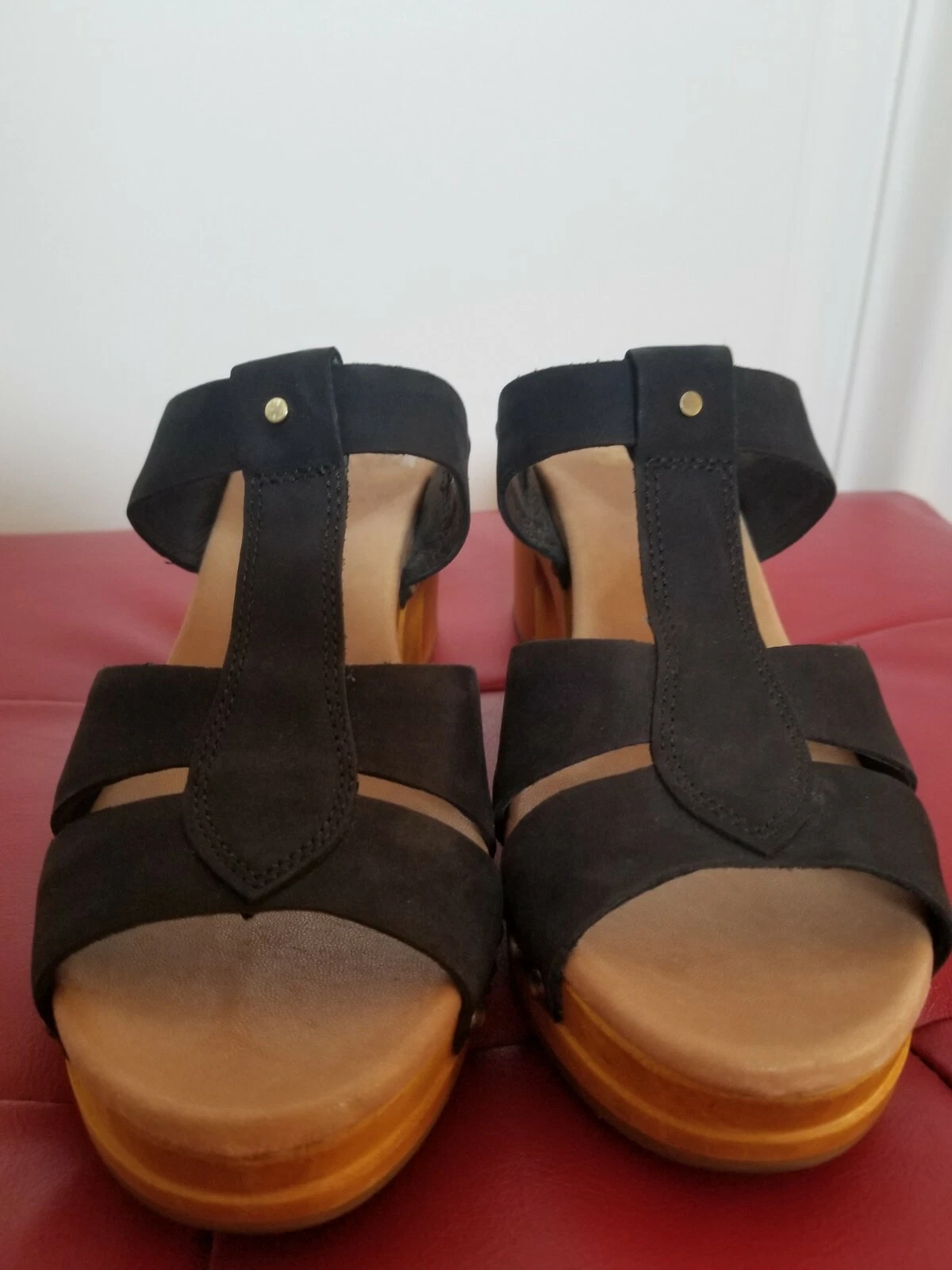 Scarpe UGG 8 JENNIE T cinturino nabuk plateau sandali borchie tacco legno punta aperta EXC