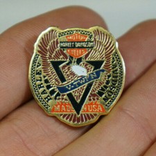 Harley Made in USA Bar & Shield V-Twin Eagle hat vest jacket pin EP24357N