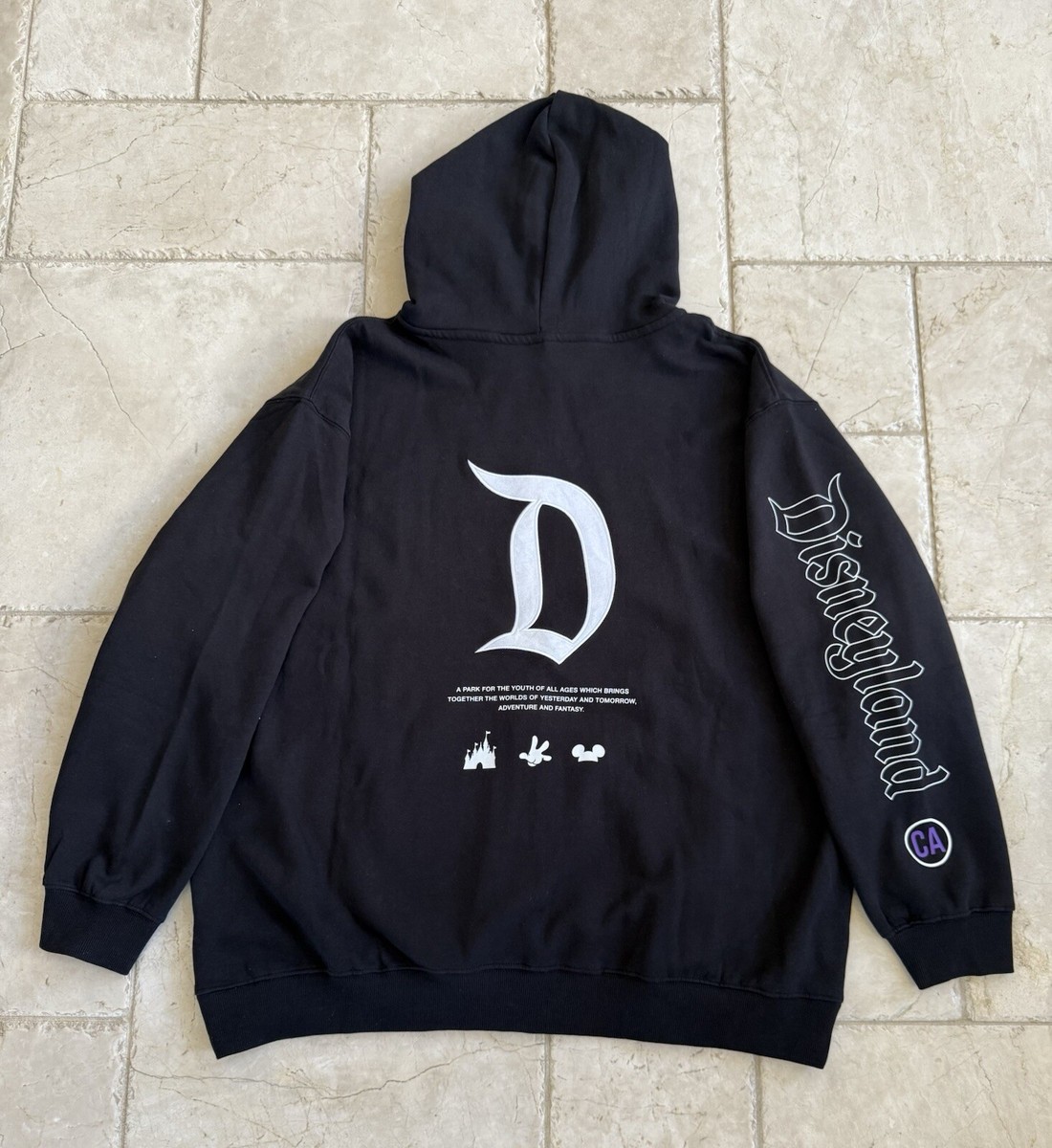 🔥Disney Parks -DISNEYLAND CAL055- WALT’S QUOTES -Embroidered Zip Hoodie-  M💥