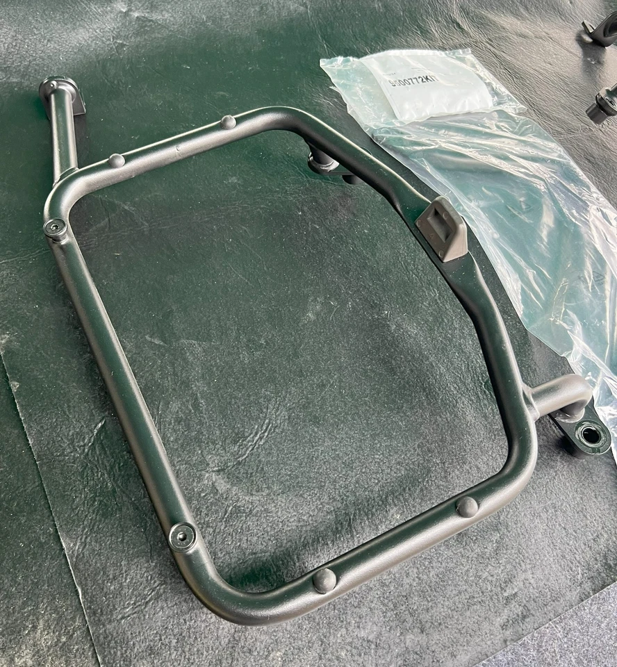 Cuadro de montaje de alforja Trekker Triumph Tiger 1200 - A9500777 Foto 2 de 4