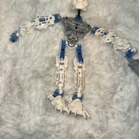 LEGO &bull; Bionicle &bull; Inika Toa Matoro &bull; 8732 &bull; Incomplete Vintage&bull; Missing Pieces