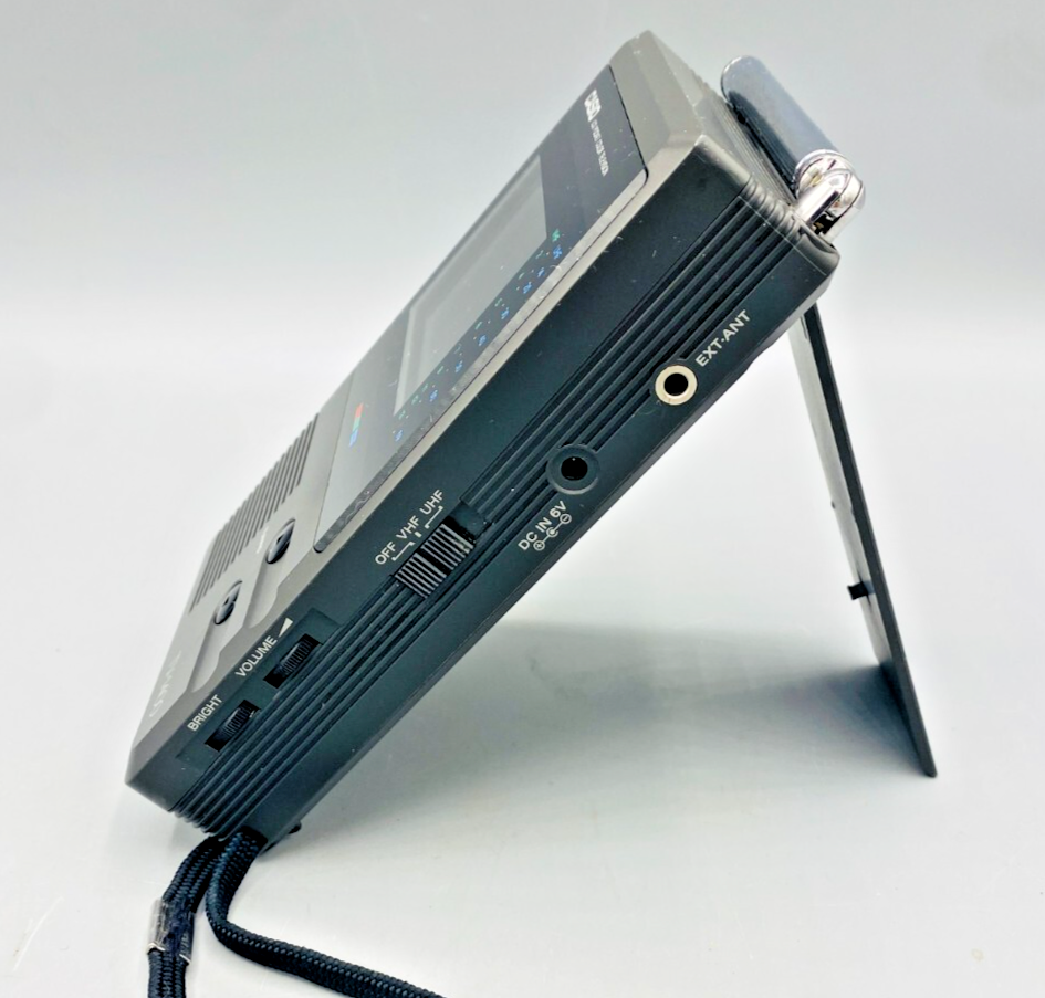 Vintage Retro Casio TV-1400 Pocket Handheld Color LCD Television