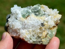 Calcite & Fluorite 208 grammes - Touissit-Bou Beker, Province de Jerada, Maroc