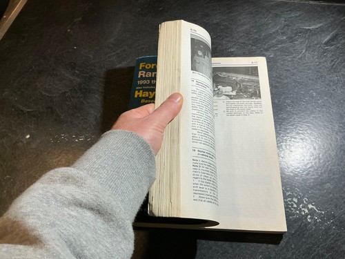 1993-2005 Ford Ranger Truck & Mazda B2300 B2500 B3000 B4000 Haynes Repair Manual - Picture 9 of 17