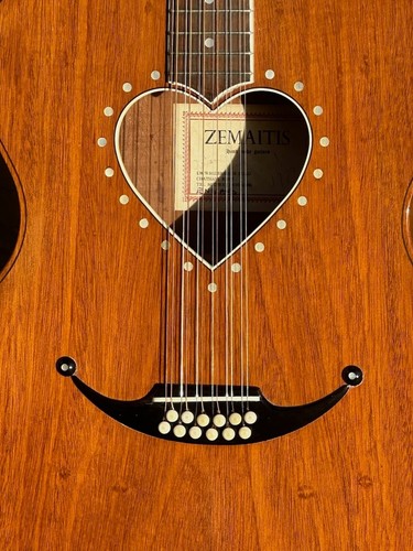 1978 Tony Zemaitis 12-String Heart Shaped Sound-hole Jumbo 1 of a kind & Minty. - Picture 12 of 20