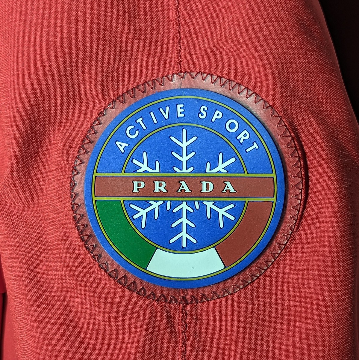 Prada Active Sport Gore-Tex Men's Ski Jacket With Hidden Prada Active Sport Gore-Tex Men's Ski Jacket With Hidden