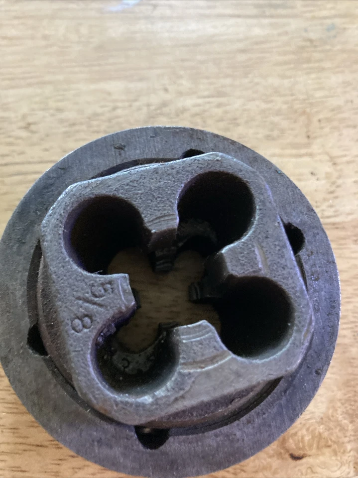 5/8" NC 11 Little Giant Pipe Threader Die Head 2 3/4" USA 1D - Image 4 of 4