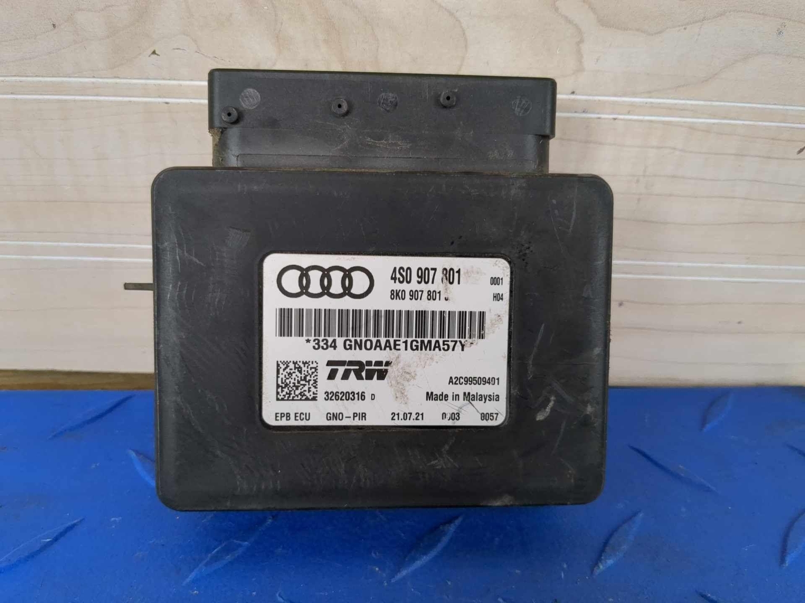 2022 Audi R8 Performance - OEM Emergency Brake Control Module 4S0907801 6k Mi
