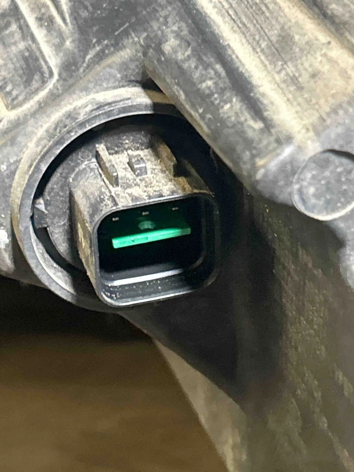 Fits 2012-2014 Hyundai Accent Right Headlight Assembly OEM:921021R010 - Изображение 3 из 4